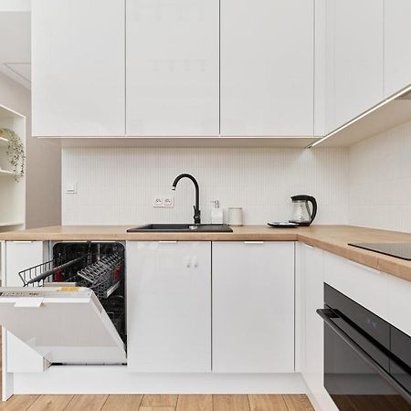 Apartment By The Oder River Wroclaw By Noclegi Renters מראה חיצוני תמונה